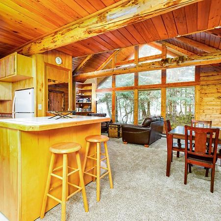 Alpine Meadows Log Cabin Girdwood Eksteriør billede