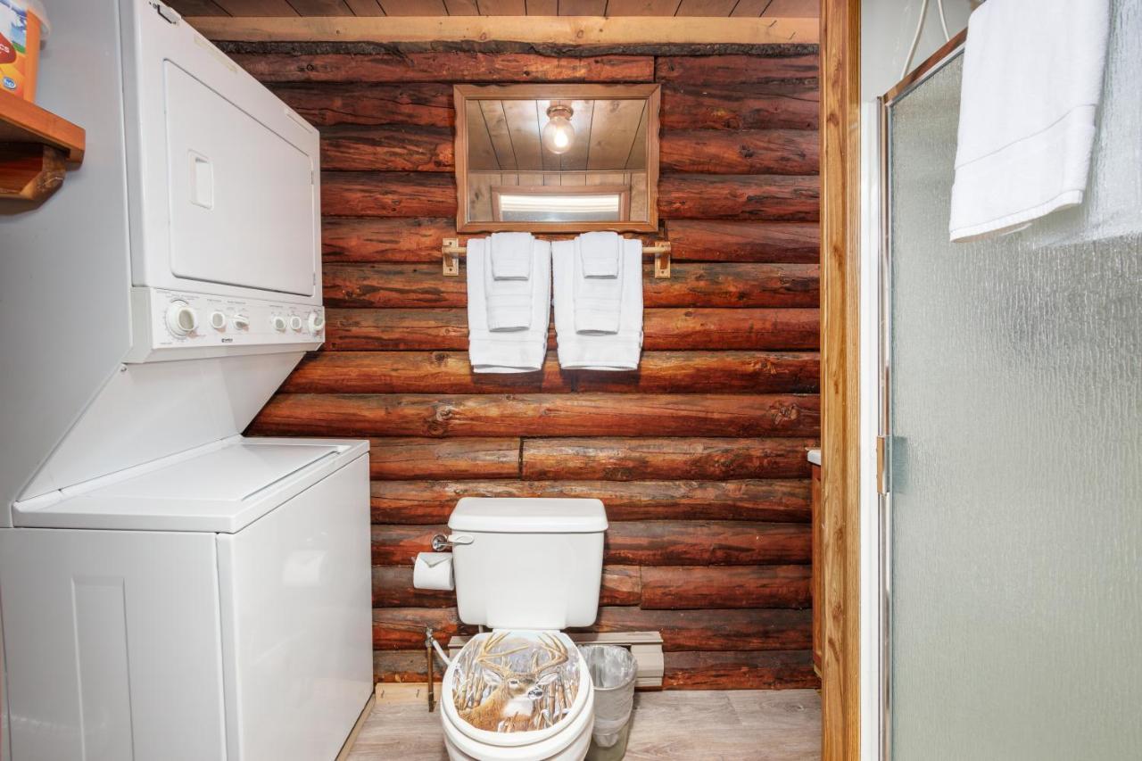 Alpine Meadows Log Cabin Girdwood Eksteriør billede
